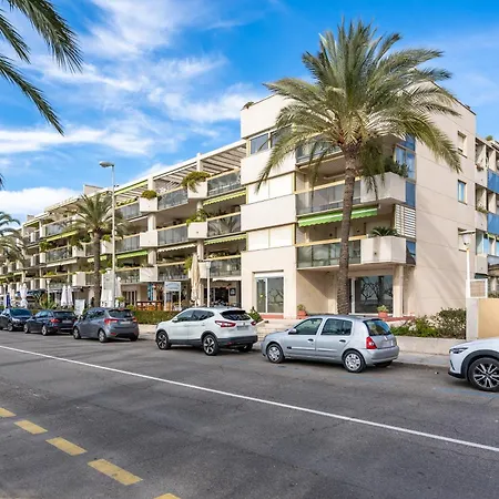 Pelicano Apartmán Cambrils